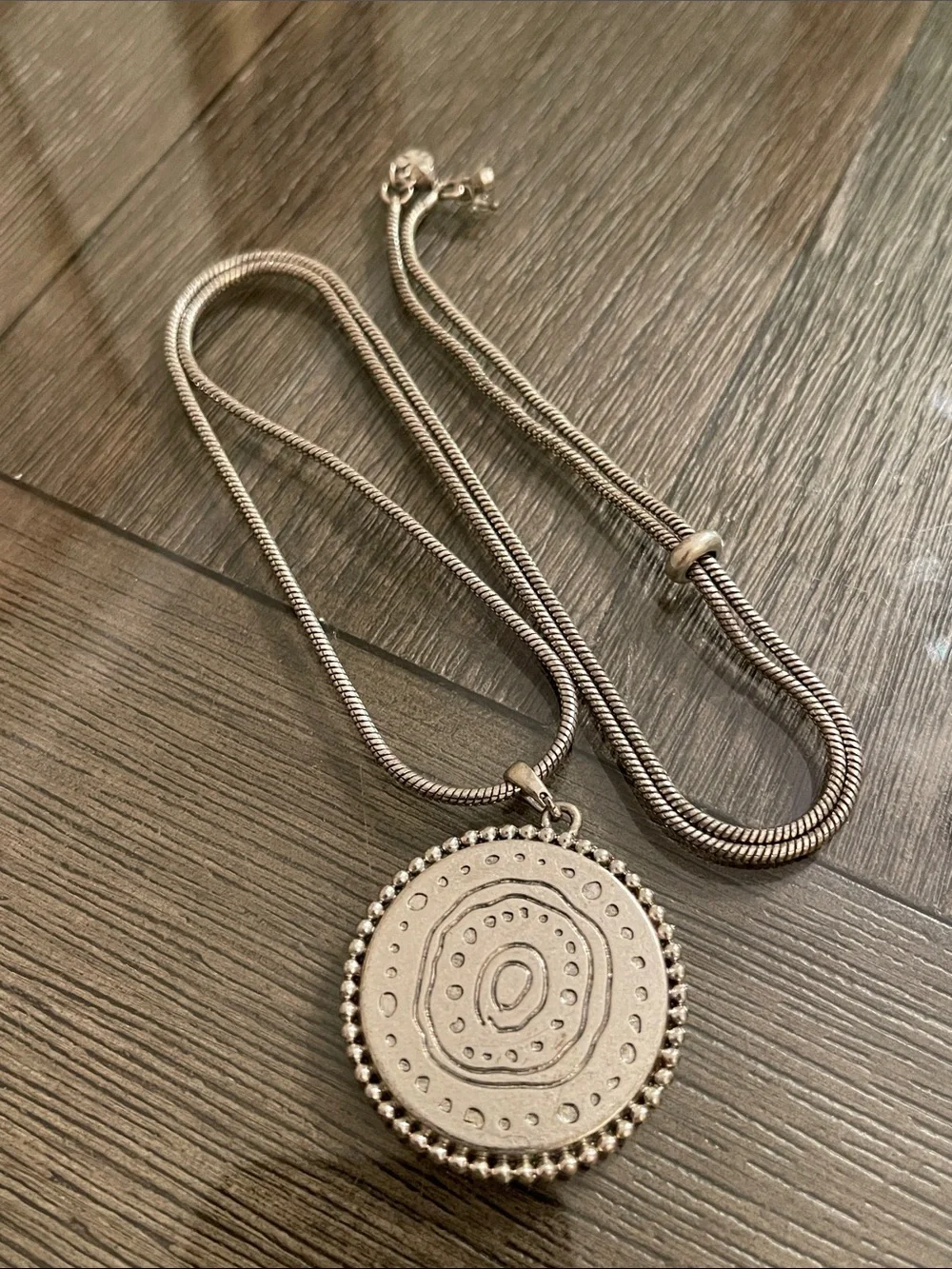 Lucky Brand Abalone Pendant Necklace Featuring an Iridescent Abalone Pendant